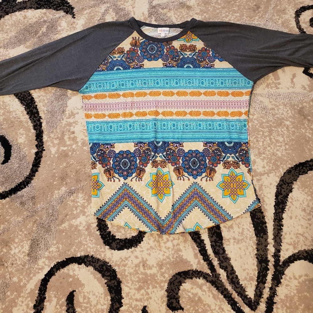 Lularoe shirt